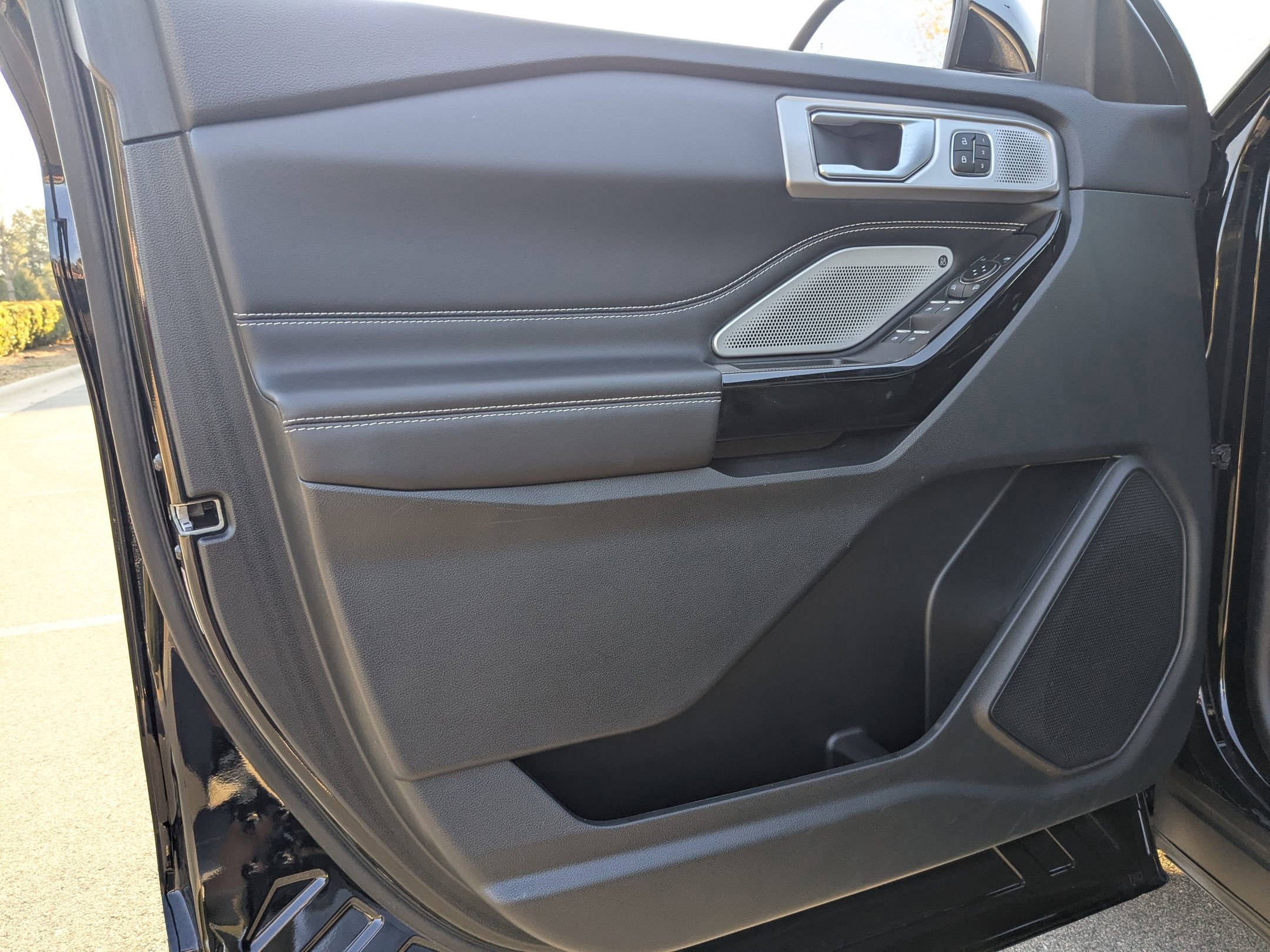 Certified 2024 Ford Explorer ST w/ Equipment Group 401A image 12