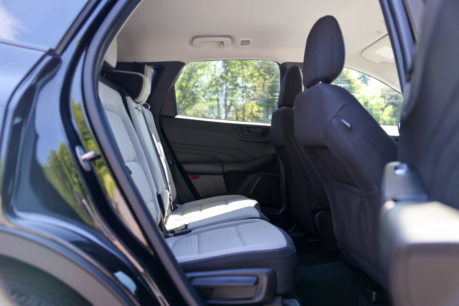 Certified 2023 Ford Escape Active AWD/4WD image 11