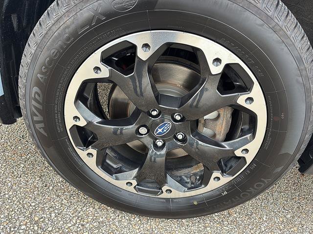 Used 2022 Subaru Crosstrek 2.0i Premium w/ Moonroof Package AWD/4WD image 9