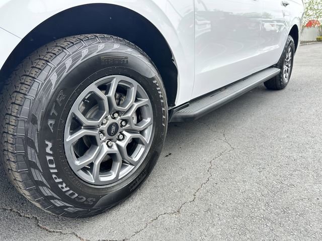 Certified 2025 Ford Expedition Max Active AWD/4WD image 13