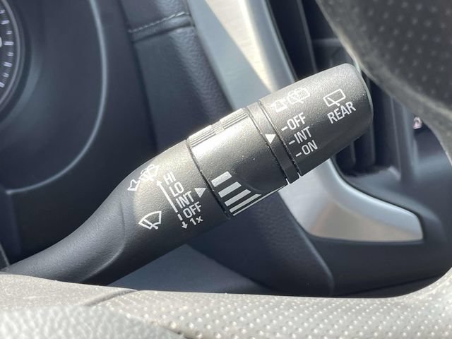Used 2024 GMC Terrain SLE FWD image 29
