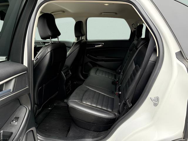 Certified 2023 Ford Edge SEL w/ Convenience Package AWD/4WD image 5