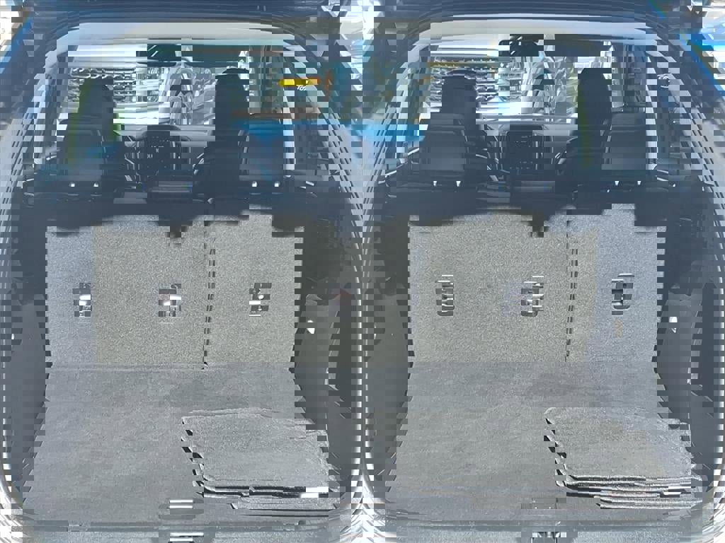 Certified 2024 Ford Edge SEL w/ Convenience Package image 16