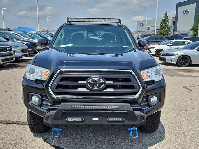 Used 2022 Toyota Tacoma SR5 AWD/4WD image 8