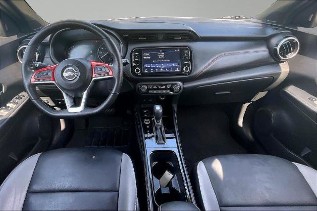 Used 2023 Nissan Kicks SR w/ SR Premium Package FWD image 16