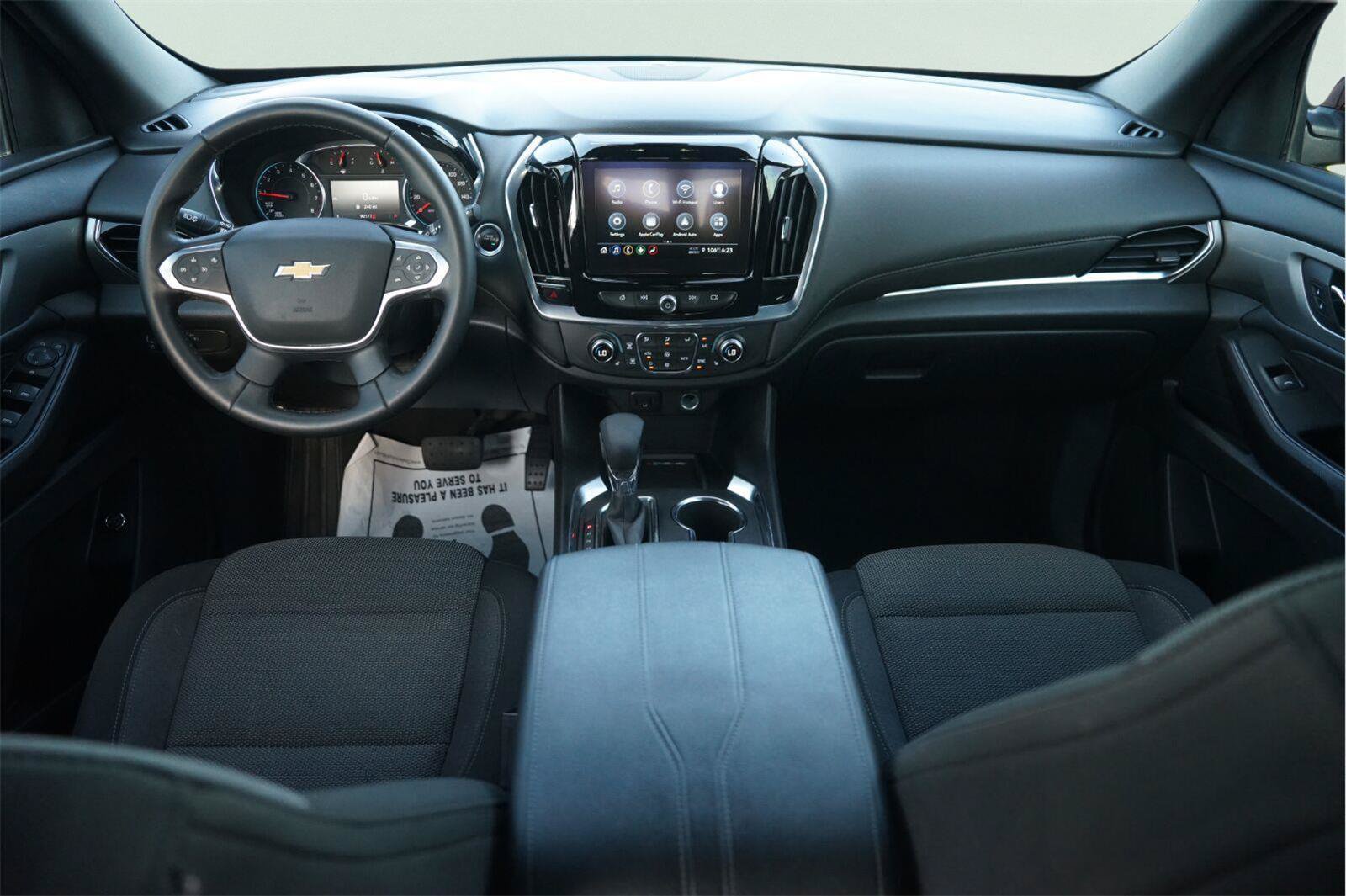 Used 2023 Chevrolet Traverse LT FWD image 22