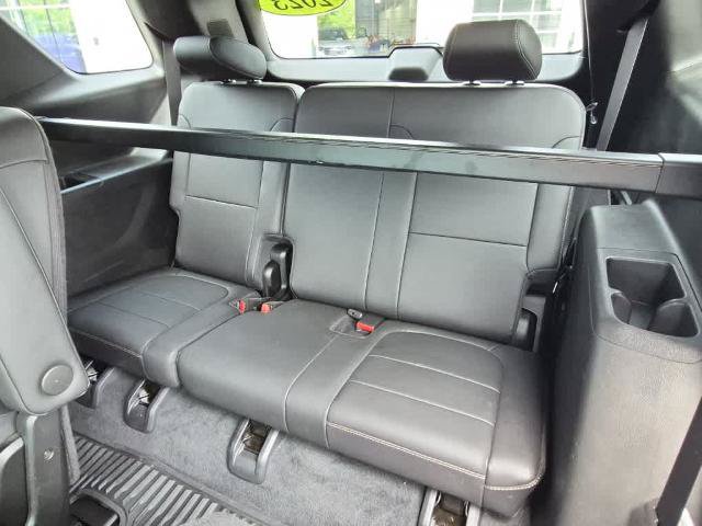 Used 2023 Chevrolet Traverse LT AWD/4WD image 7