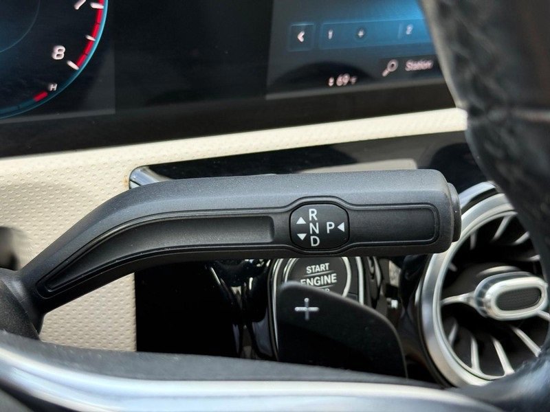 Used 2021 Mercedes-Benz CLA 250 4MATIC image 16