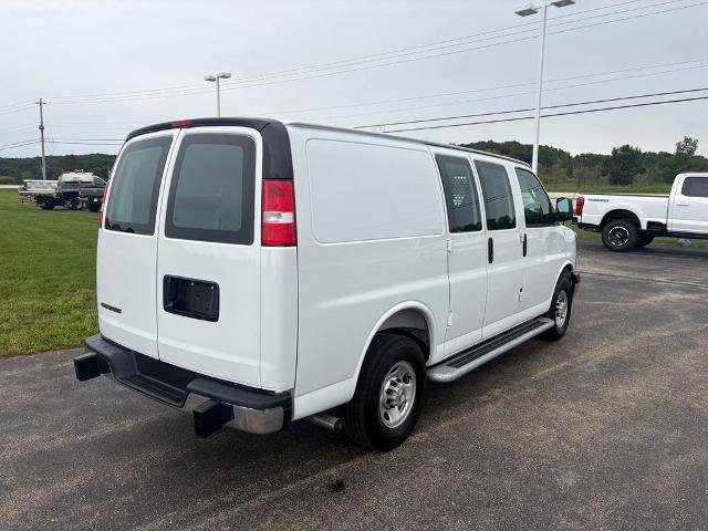 Used 2025 Chevrolet Express 2500 w/ Driver Convenience Package RWD image 10