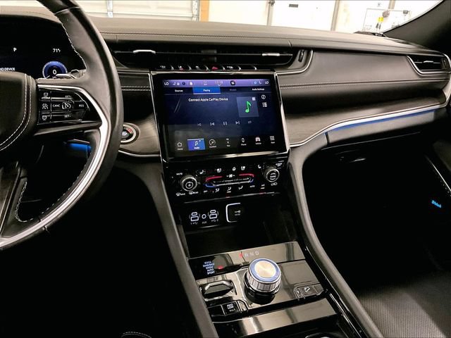 Used 2021 Jeep Grand Cherokee L Overland w/ Luxury Tech Group IV AWD/4WD image 6