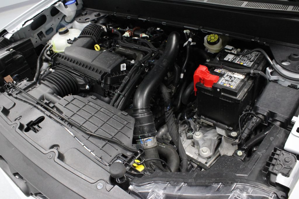 Certified 2026 Ford Maverick XL AWD/4WD image 14