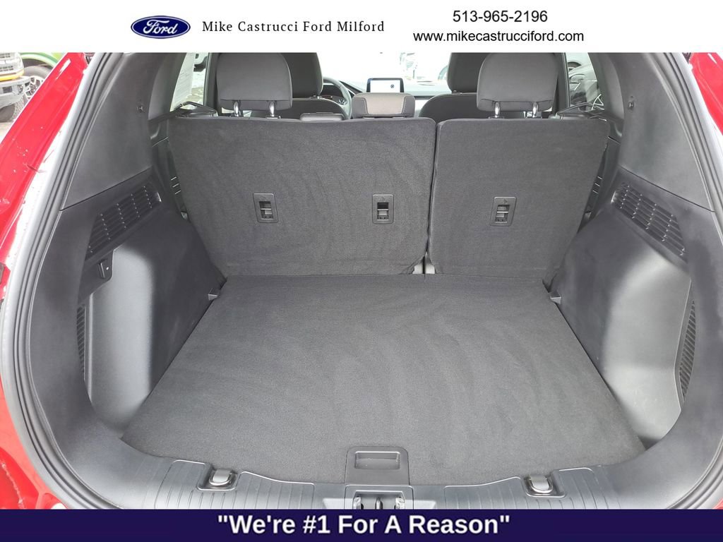 Certified 2022 Ford Escape SE w/ SE Sport Appearance Package image 26