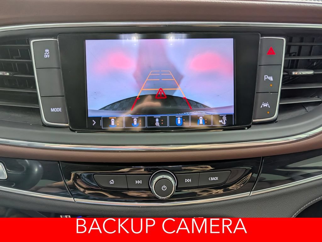 Used 2021 Buick Enclave Avenir w/ Avenir Technology Package FWD image 7