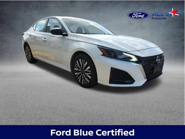 Used 2025 Nissan Altima 2.5 SV