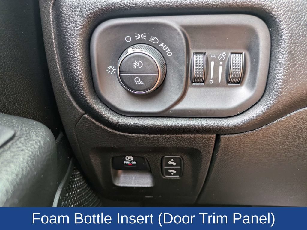 Used 2019 RAM 1500 Big Horn AWD/4WD image 28