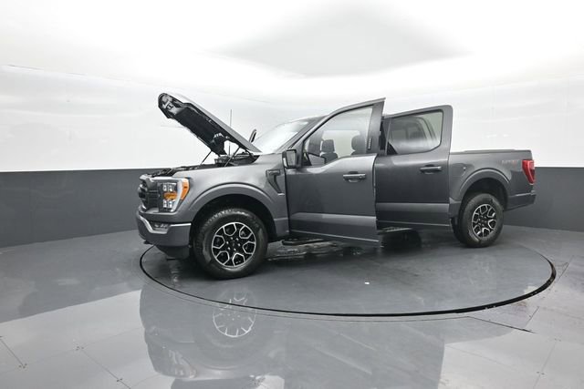 Certified 2022 Ford F150 XLT w/ Equipment Group 302A High image 36