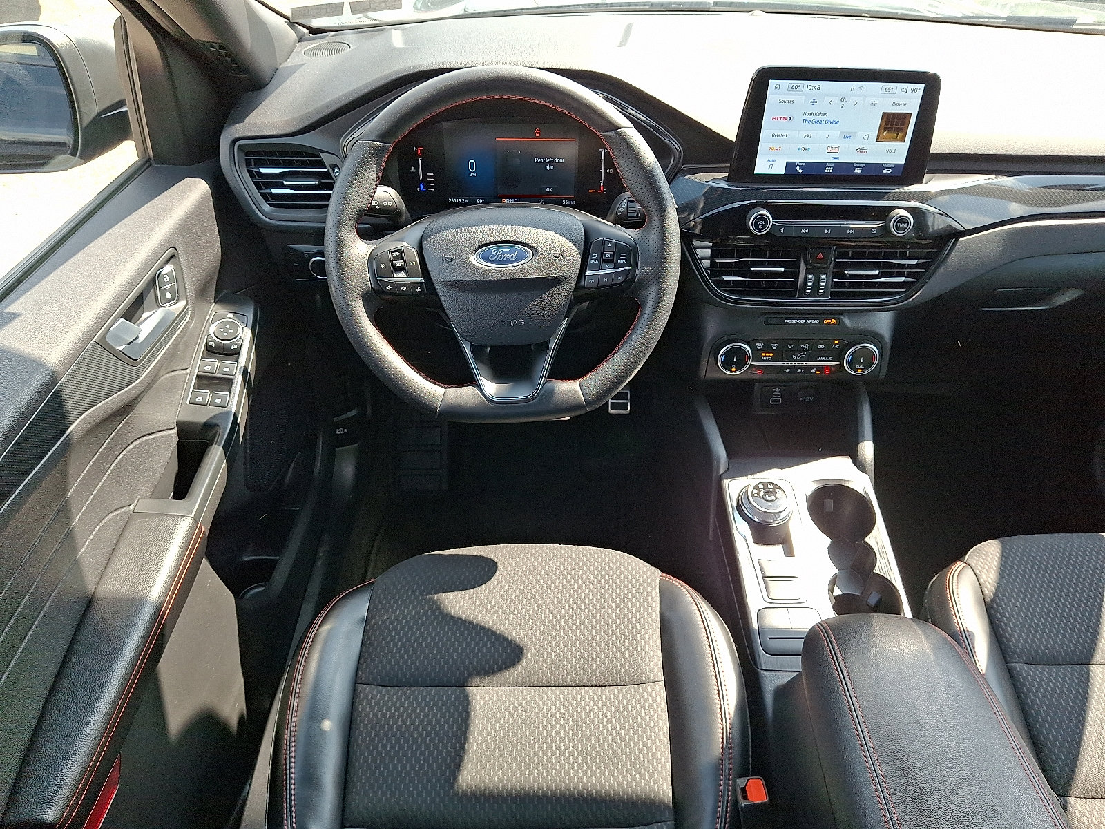 Certified 2024 Ford Escape ST-Line AWD/4WD image 11