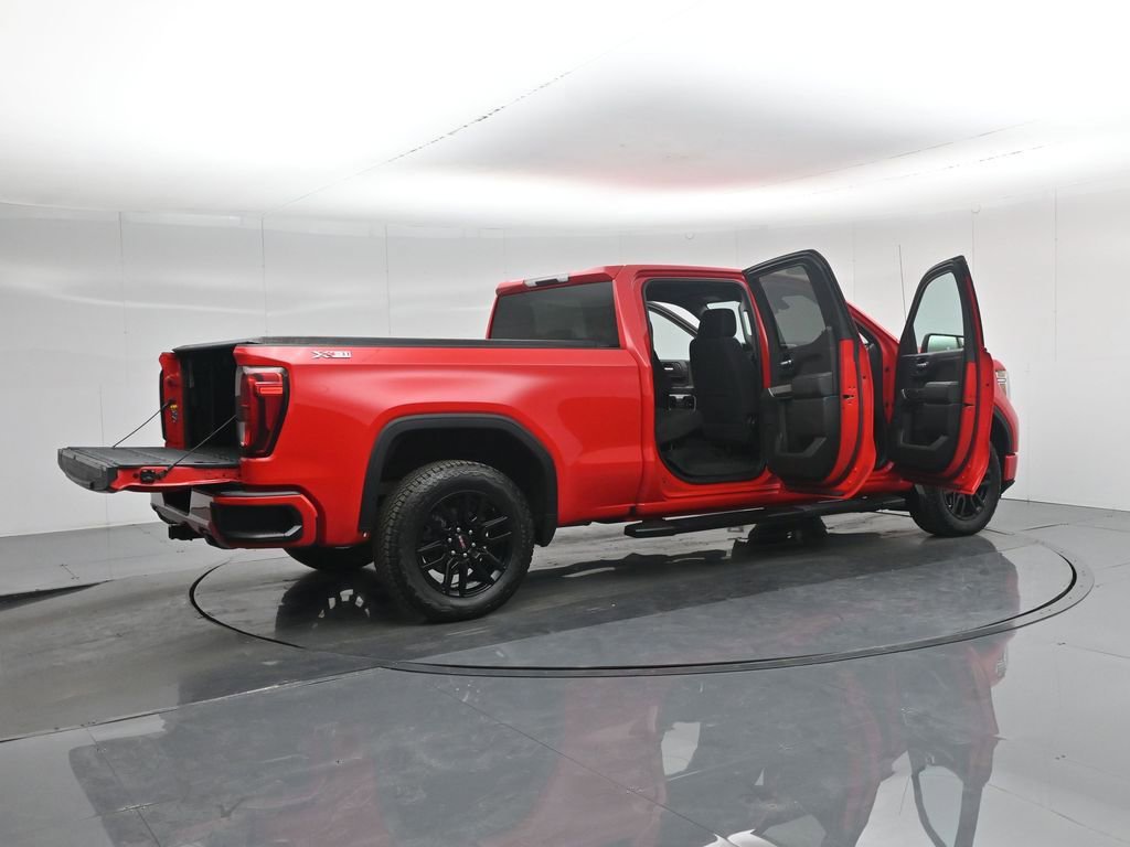 Used 2022 GMC Sierra 1500 Elevation image 4