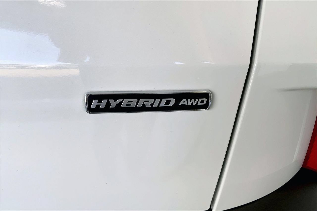 Certified 2026 Ford Escape ST-Line Select AWD/4WD image 7