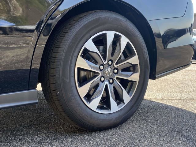 Used 2024 Honda Odyssey EX-L image 11