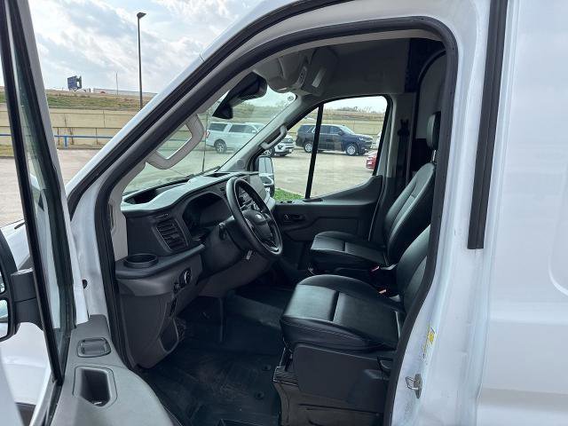 Certified 2023 Ford Transit 250 Medium Roof image 18