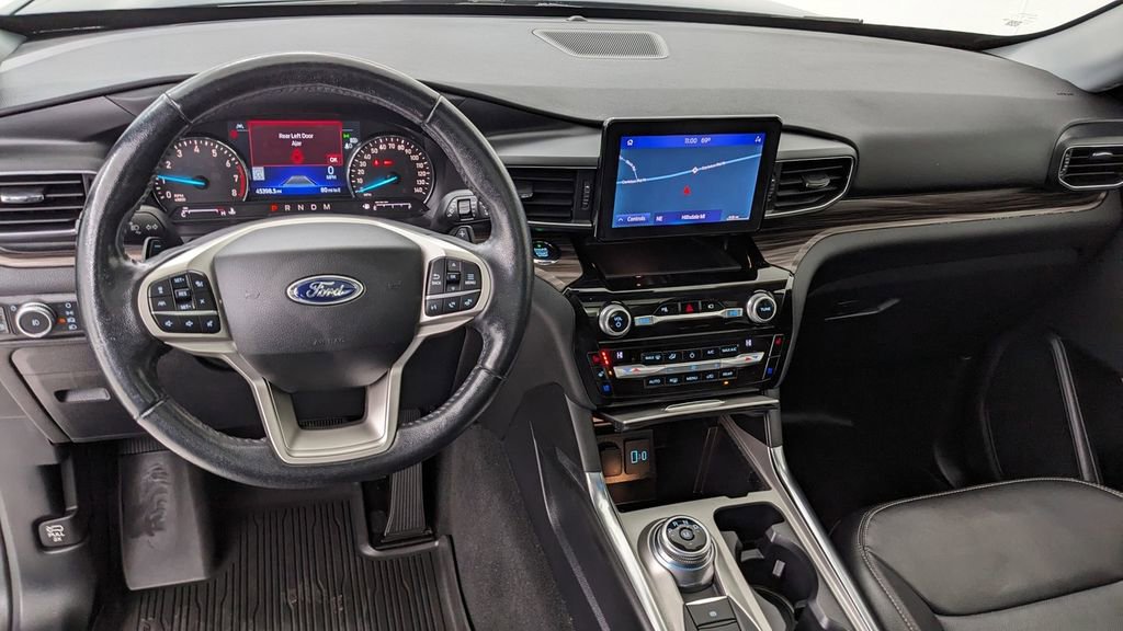 Certified 2021 Ford Explorer Limited image 4