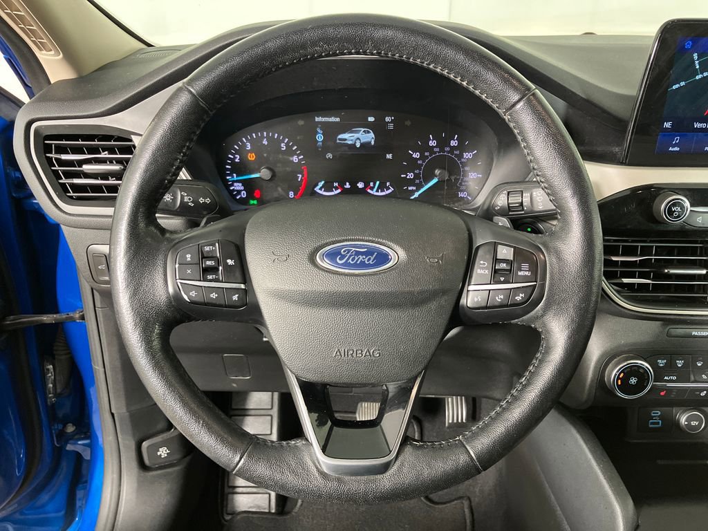 Certified 2020 Ford Escape SEL image 16