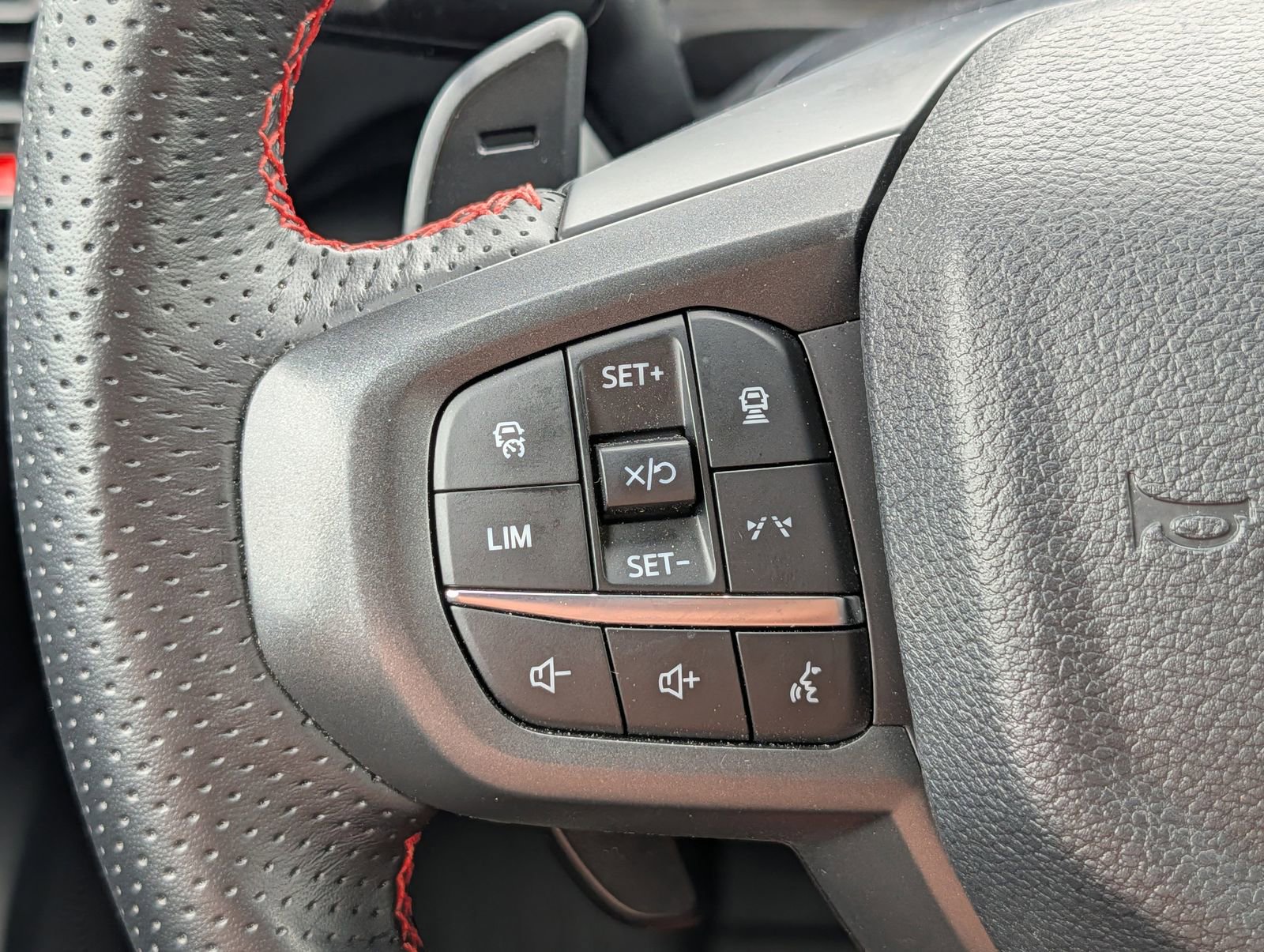 Certified 2025 Ford Ranger Raptor AWD/4WD image 33