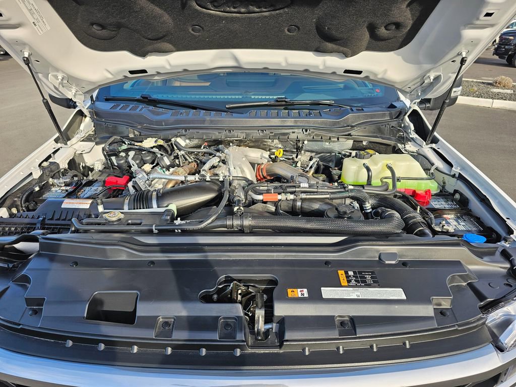 Certified 2026 Ford F450 King Ranch w/ FX4 Off-Road Package image 9