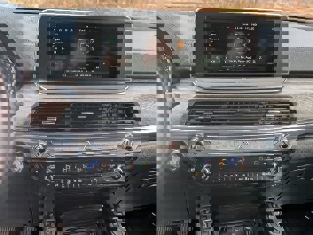 Used 2022 Kia Telluride EX w/ EX Premium Package image 21