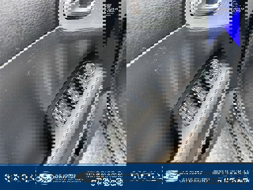 Used 2023 Kia Soul LX w/ LX Technology Package image 32