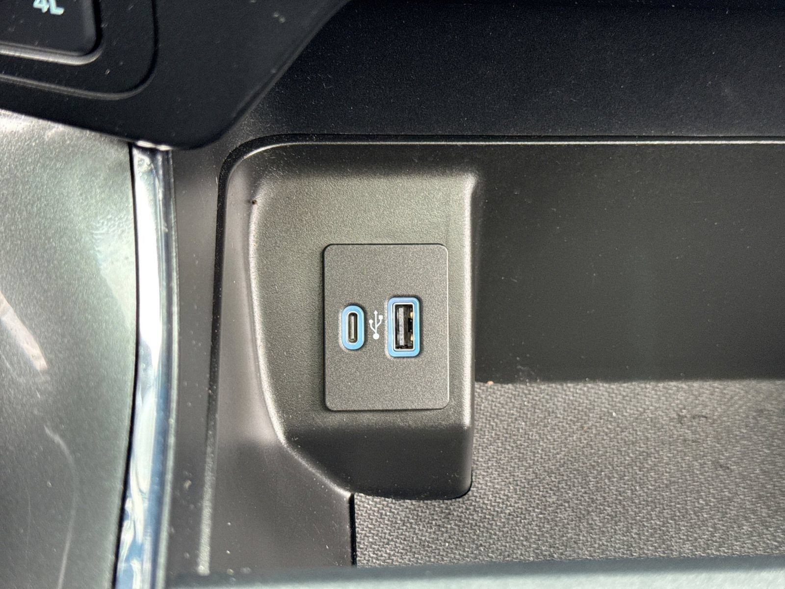 Certified 2023 Ford F150 XLT AWD/4WD image 38