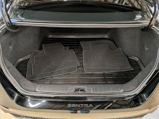 Used 2022 Nissan Sentra SR FWD image 6