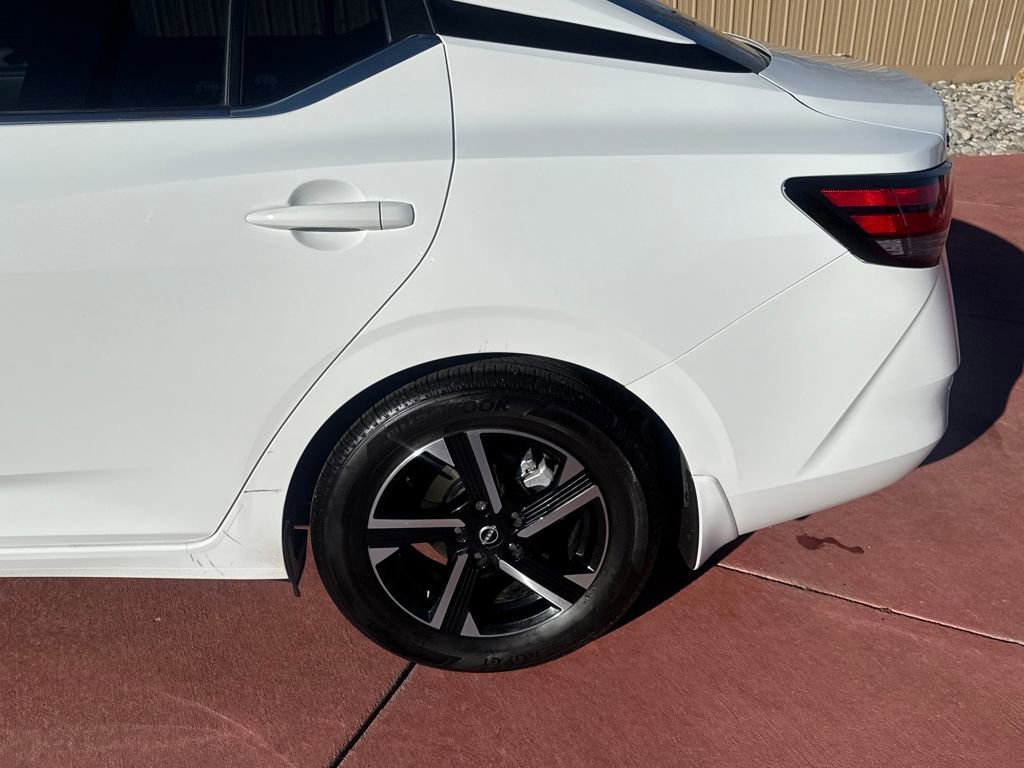 Used 2024 Nissan Sentra SV w/ All-Weather Package image 33