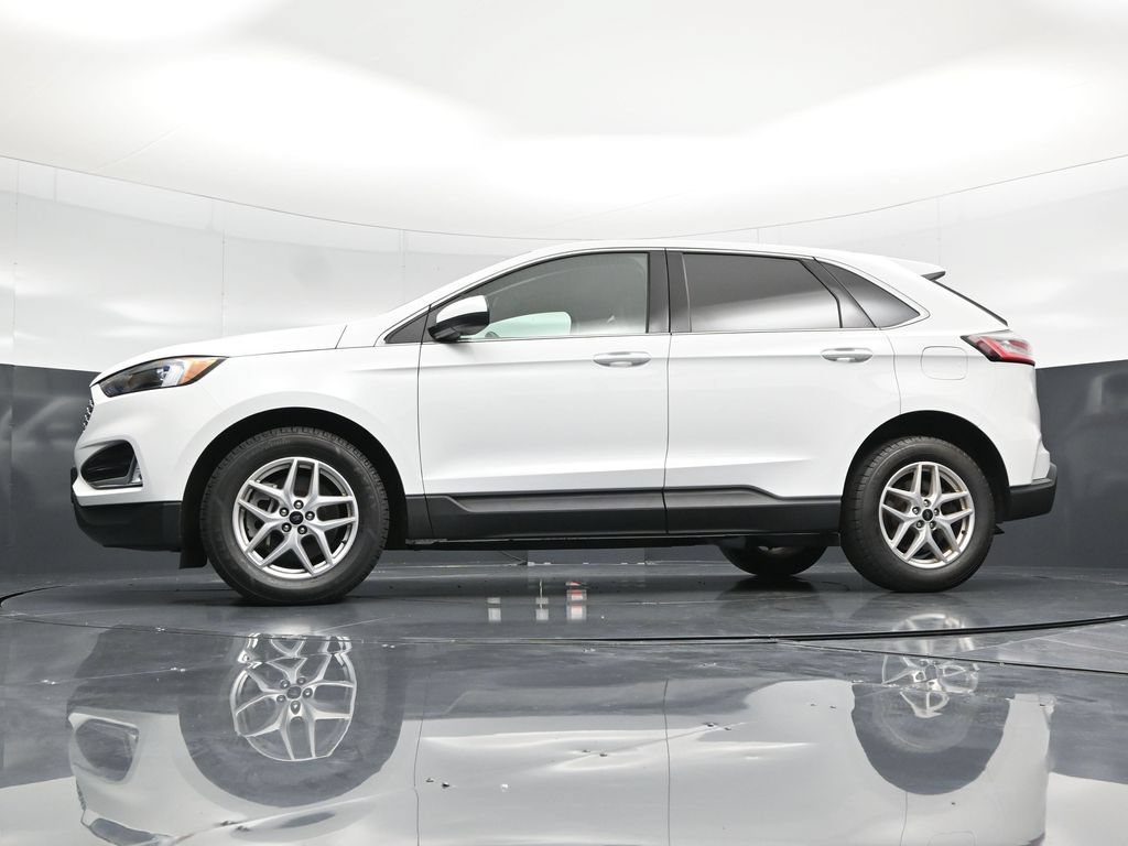 Certified 2024 Ford Edge SEL w/ Convenience Package AWD/4WD image 48