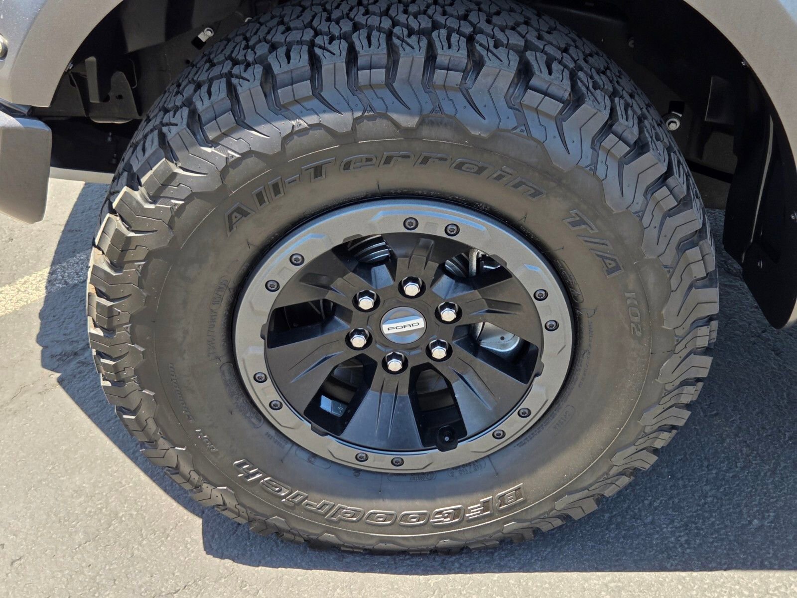 Certified 2018 Ford F150 Raptor w/ Equipment Group 802A Luxury AWD/4WD image 9