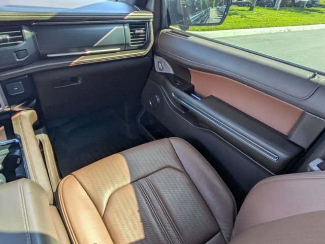 Certified 2024 Ford Expedition Max King Ranch AWD/4WD image 17