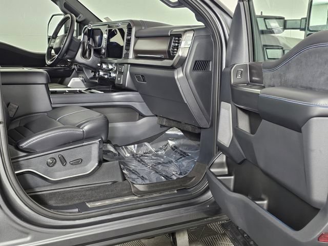 Certified 2026 Ford F350 Platinum w/ Tremor Off-Road Package AWD/4WD image 14