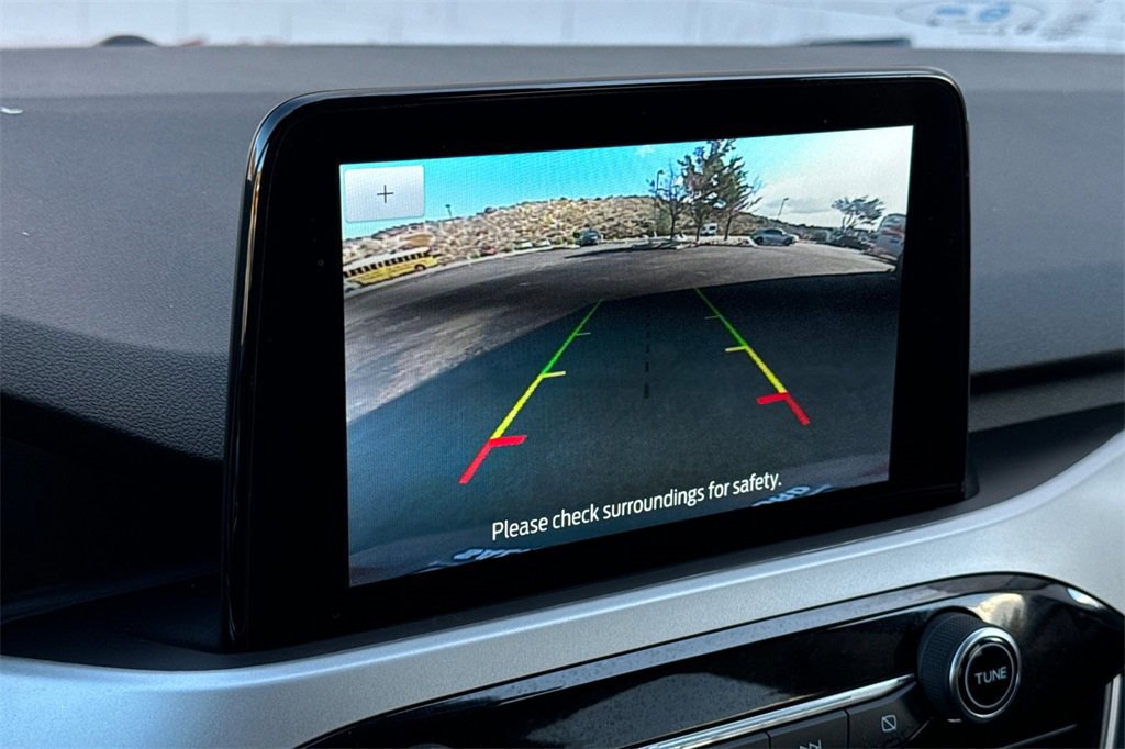 Certified 2021 Ford Escape SE w/ SE Sport Appearance Package image 18