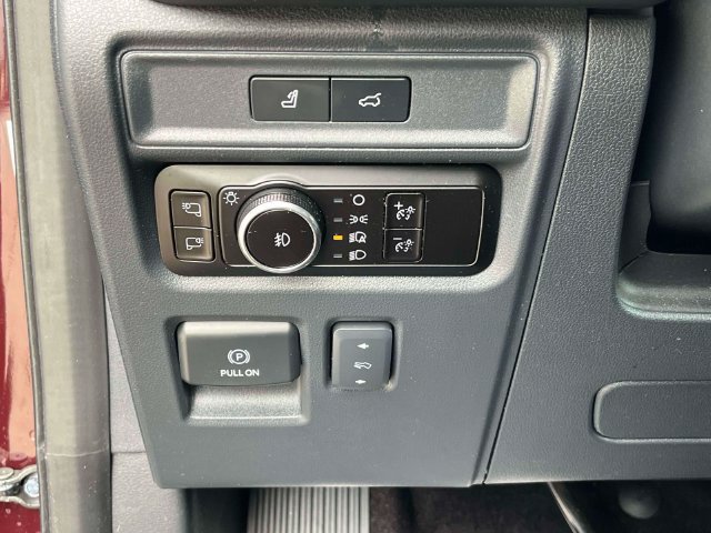 Certified 2023 Ford Expedition Max Platinum AWD/4WD image 32