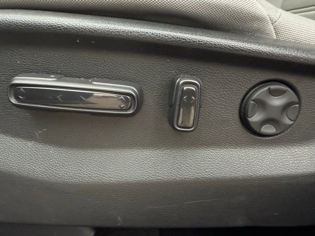 Used 2020 Honda CR-V EX image 19