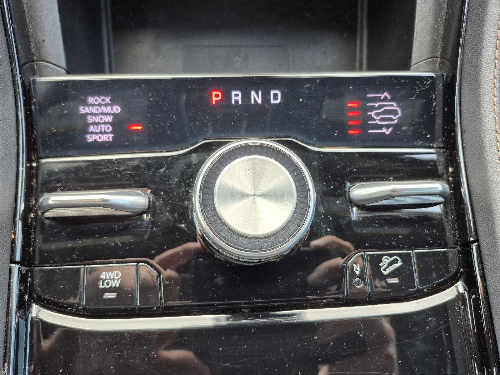 Used 2023 Jeep Grand Cherokee Summit image 24