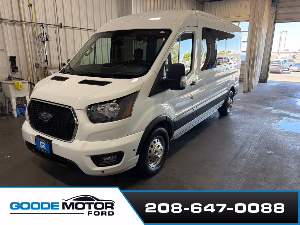 Certified 2025 Ford Transit 350 XLT AWD/4WD image 4