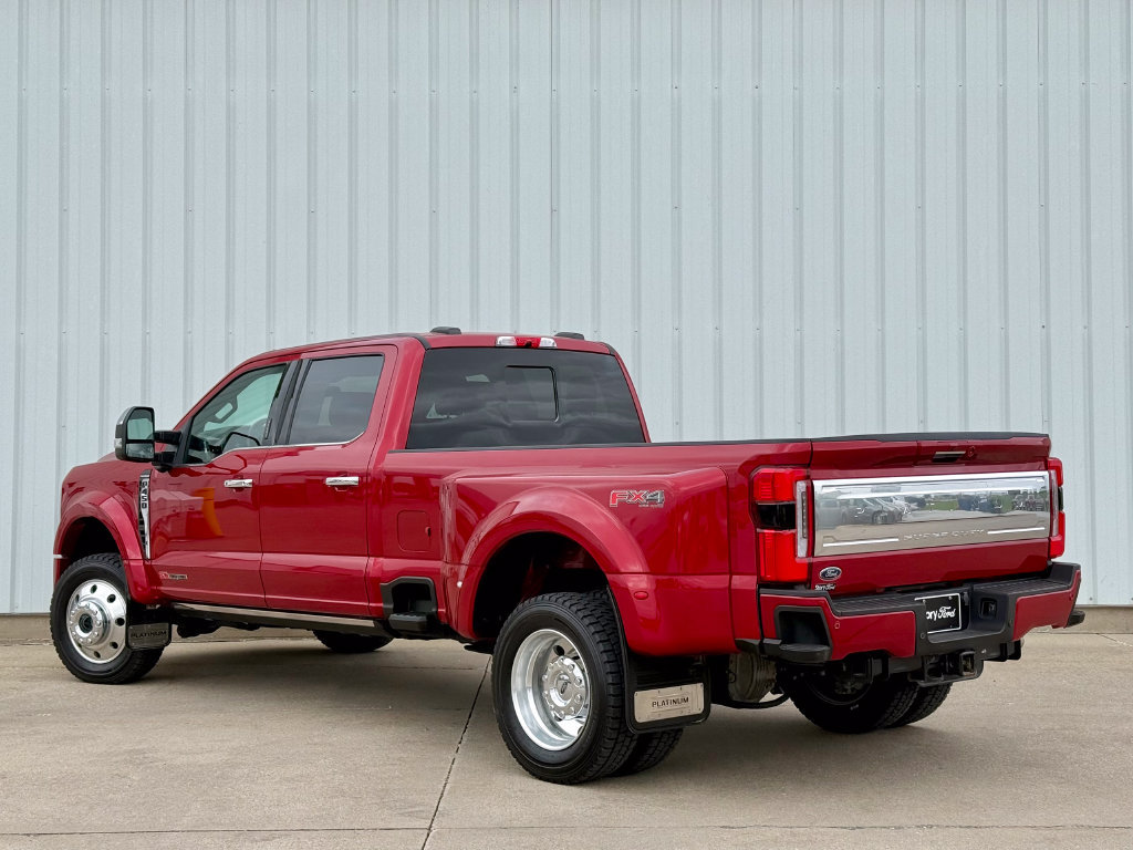 Certified 2024 Ford F450 Platinum w/ FX4 Off-Road Package AWD/4WD image 4