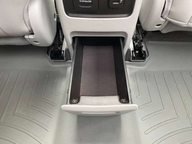 Used 2019 GMC Acadia SLT AWD/4WD image 33