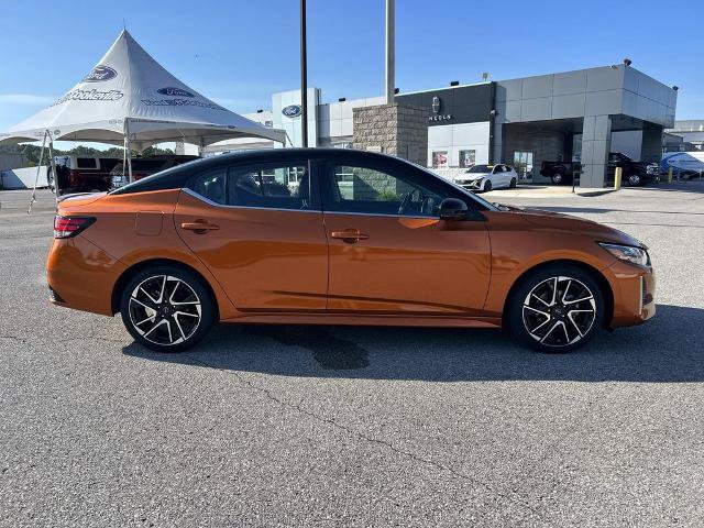 Used 2024 Nissan Sentra SR w/ SR Premium Package FWD image 3