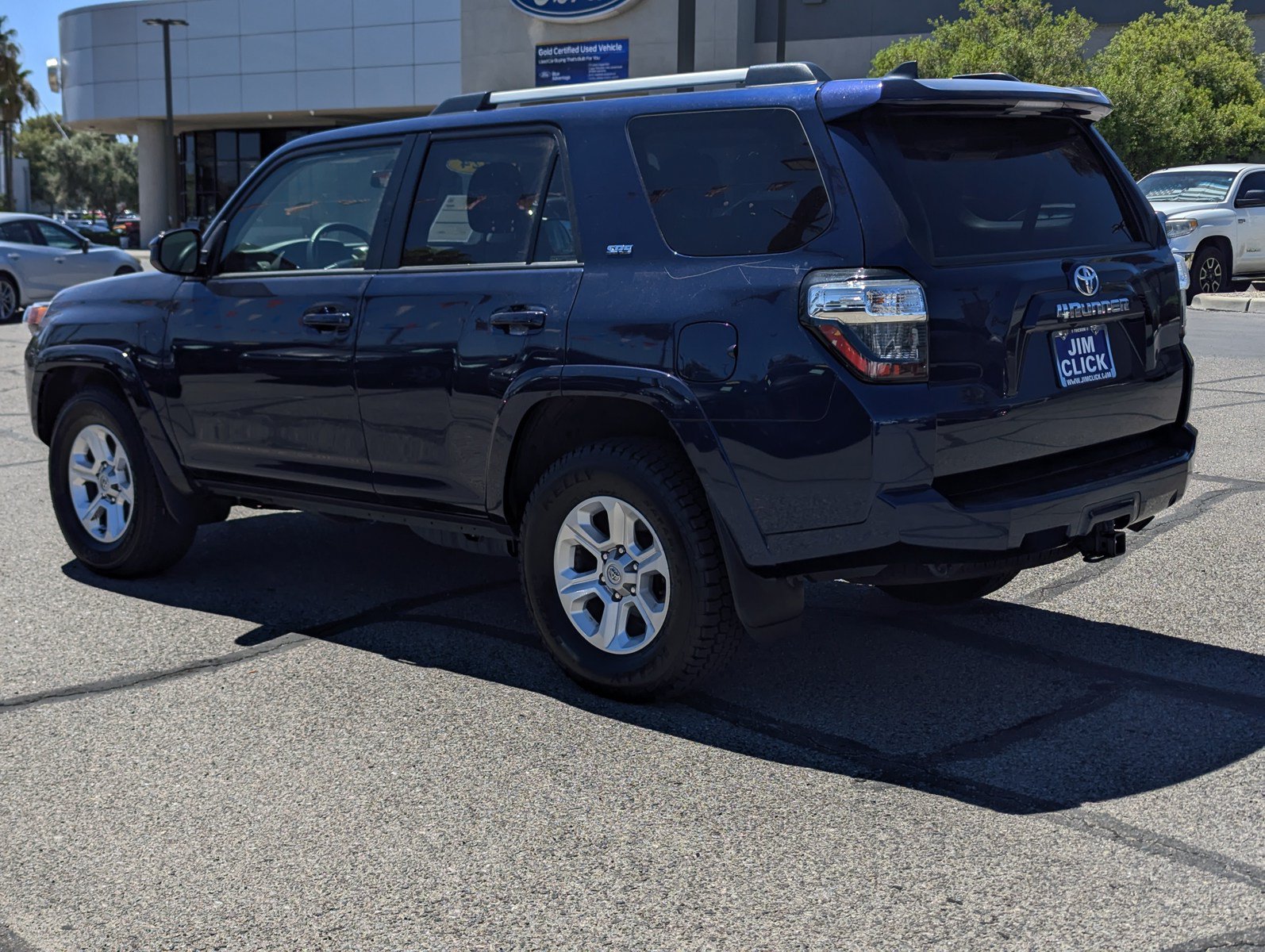 Used 2024 Toyota 4Runner SR5 RWD image 4