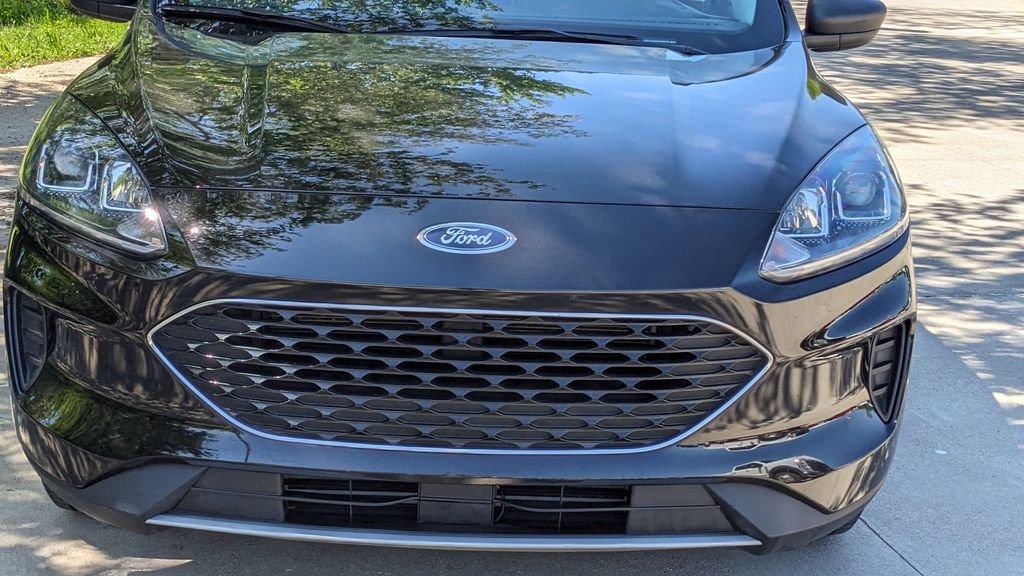 Certified 2022 Ford Escape SE w/ Convenience Package FWD image 9