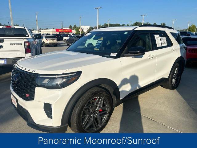 Certified 2025 Ford Explorer ST w/ Sun And Sound Package RWD image 4