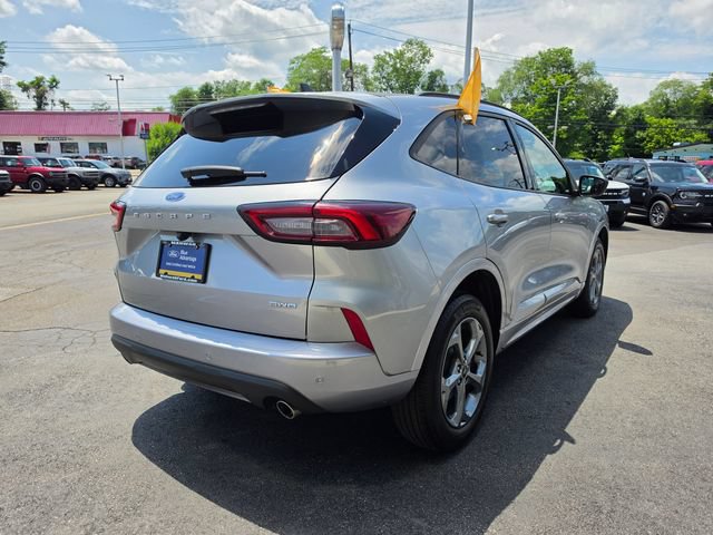 Certified 2024 Ford Escape ST-Line w/ Tech Pack #1 AWD/4WD image 8